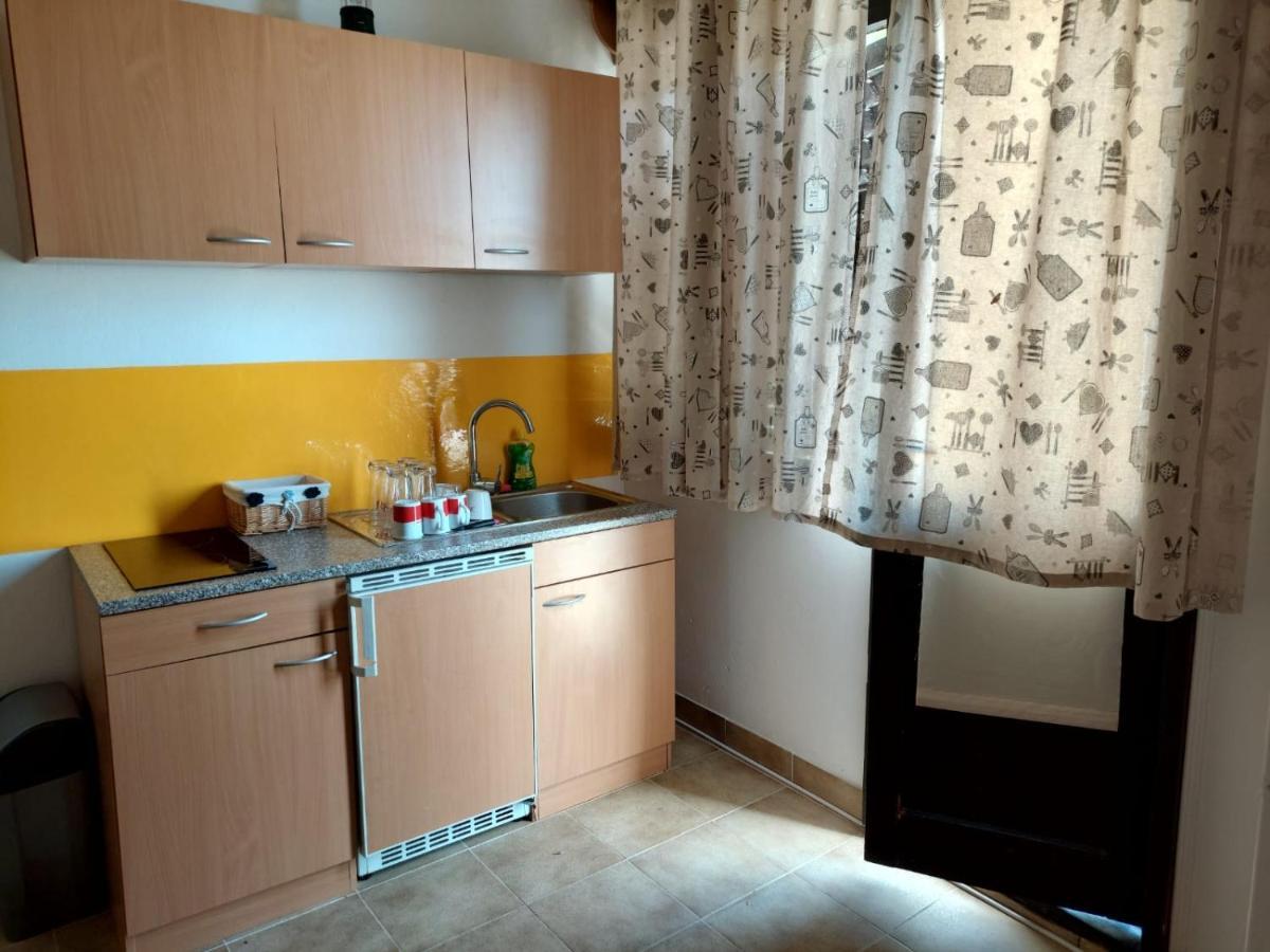 Apartment Galeb Lukovo Šugarje 外观 照片